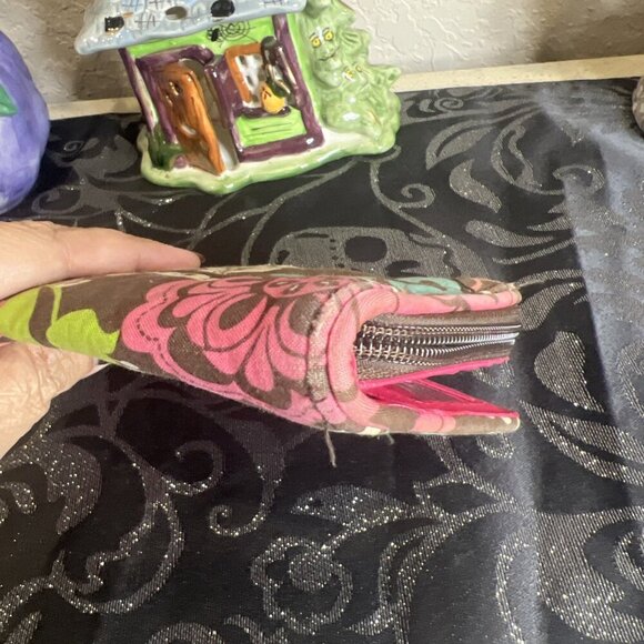 Vera Bradley Turnlock Floral Wallet Retired Pattern - Picture 5 of 8